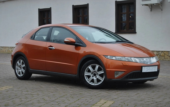 Honda Civic cena 18900 przebieg: 136000, rok produkcji 2008 z Pyrzyce małe 154